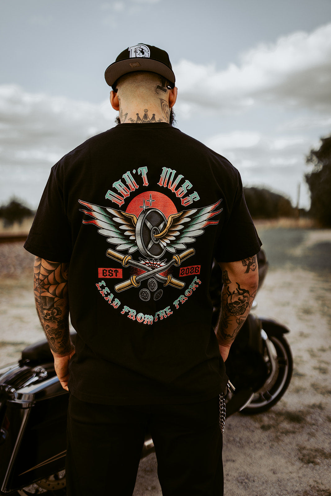 Leader Tee
